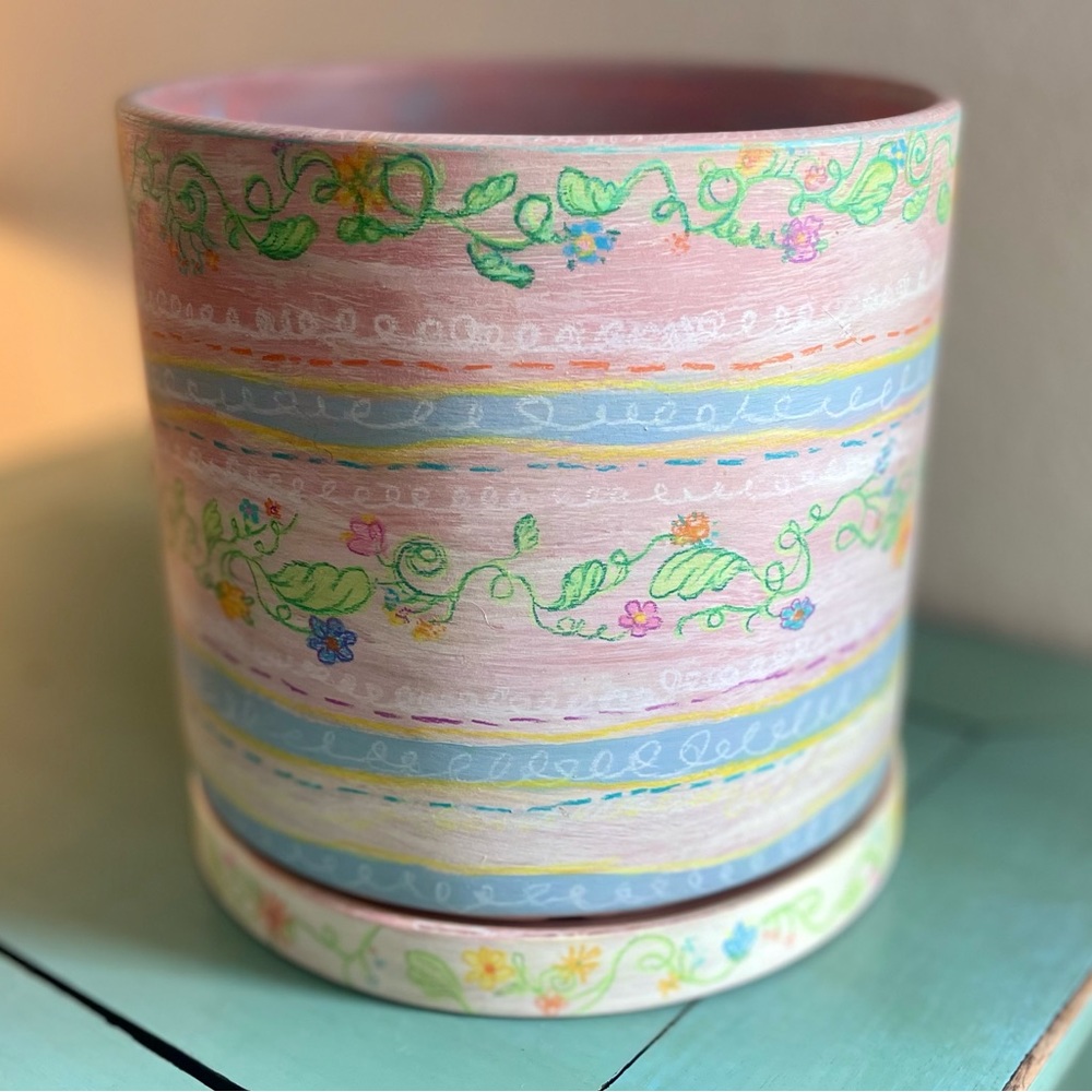 ORIGINAL POTTERY ART Hand painted pastel pattern pot with matching saucer